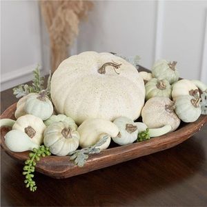 4 packs of decorative pumpkins